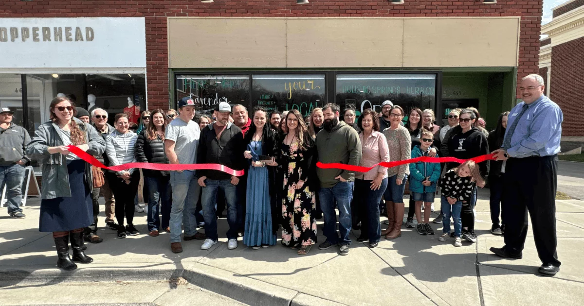Holistic Springs Herb Co ribbon cutting ceremony